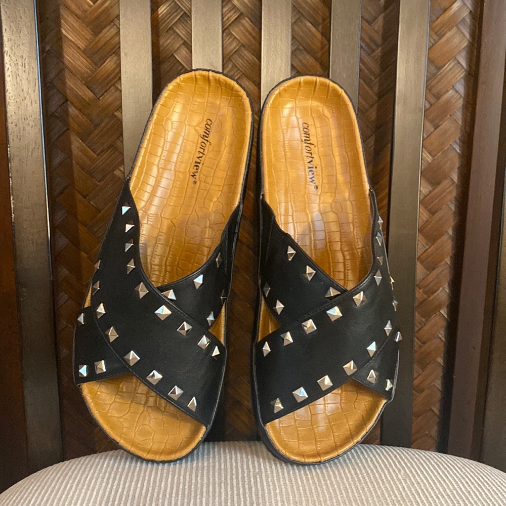 COMFORTVIEW - Gia Studded Sandal Black 11W NIB